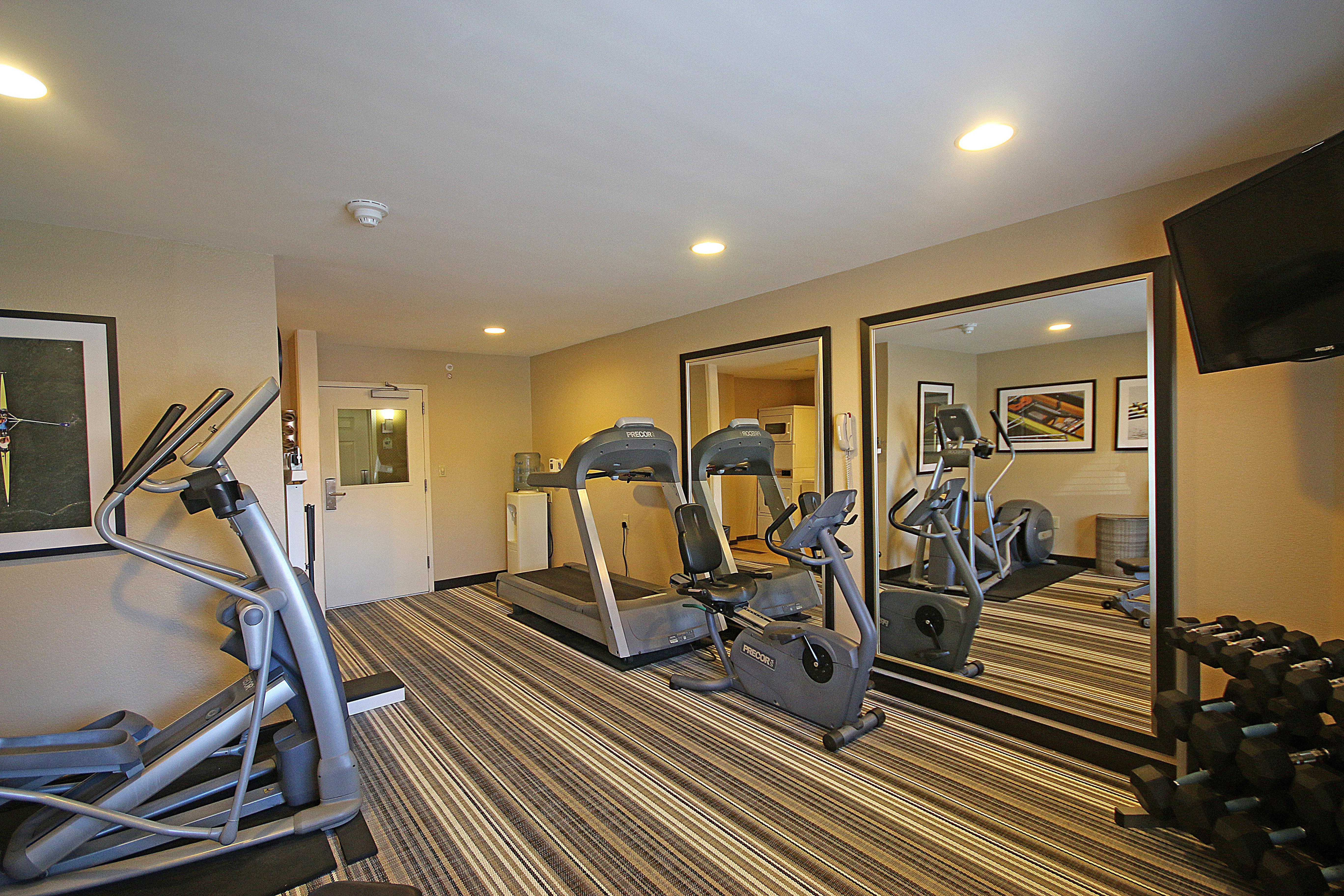 Candlewood Suites Newport News-Yorktown By Ihg מראה חיצוני תמונה