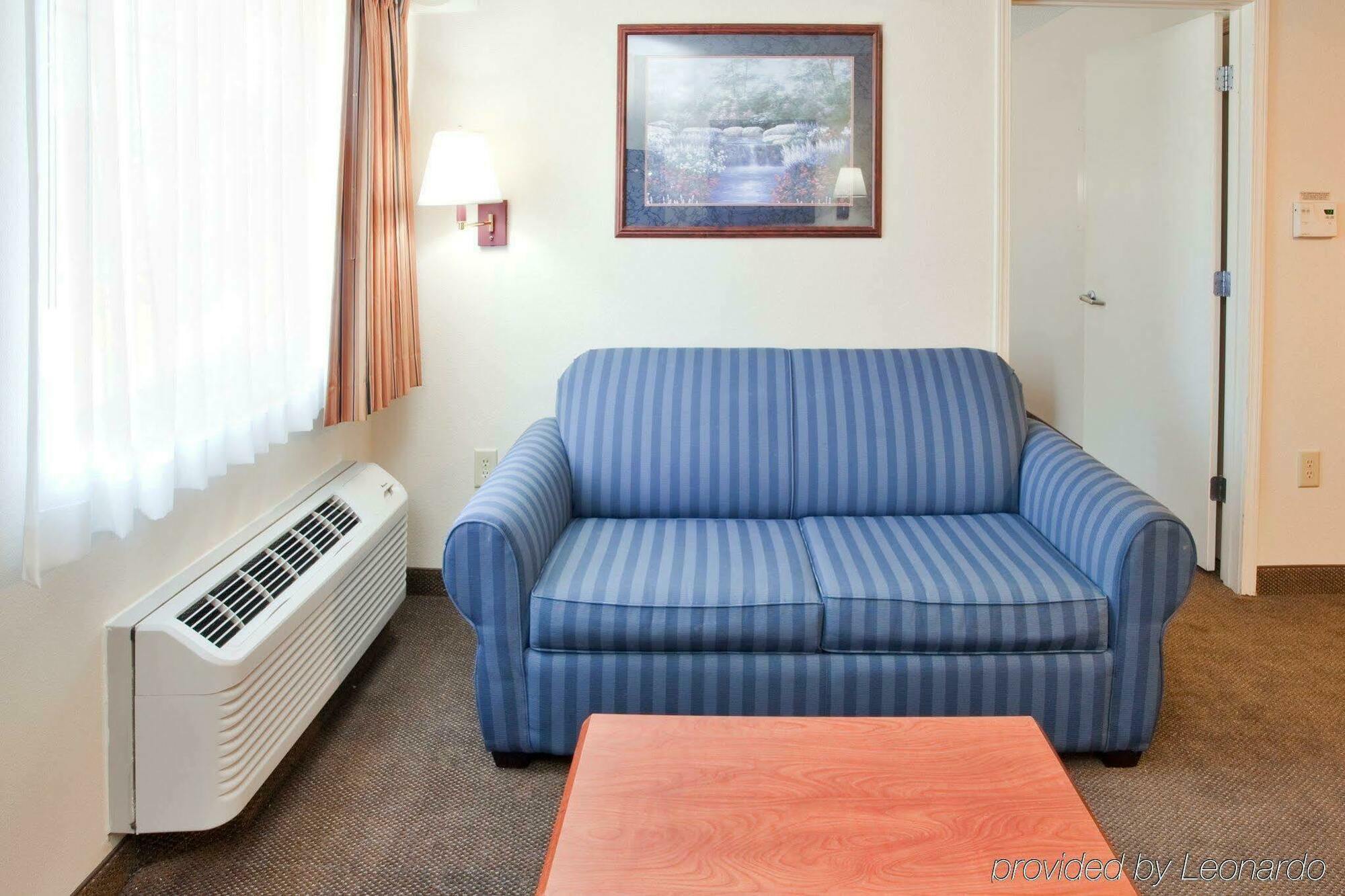 Candlewood Suites Newport News-Yorktown By Ihg מראה חיצוני תמונה